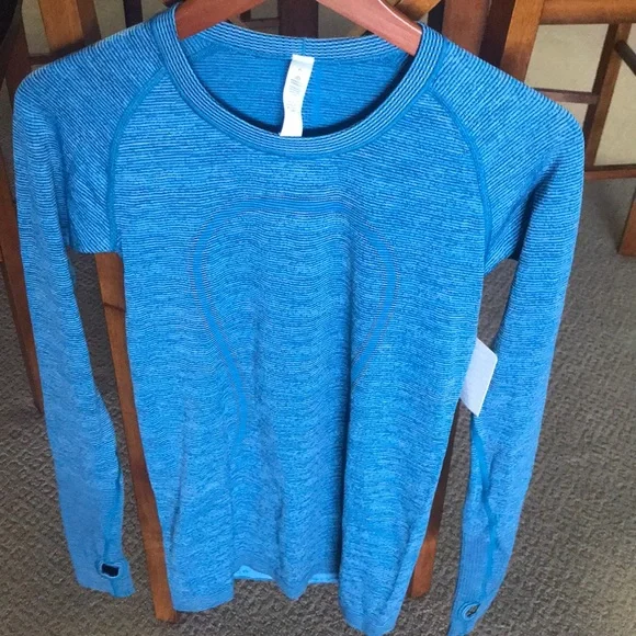 Lululemon swiftly tech LS 6 - Picture 5 of 8